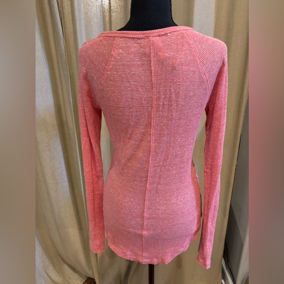 Free People We The Free Womens M Henley Pink Long Slv Stretch Shabby Waffle - Picture 4 of 7